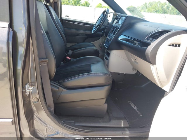 2C4RDGCG1HR859063 Dodge 2017