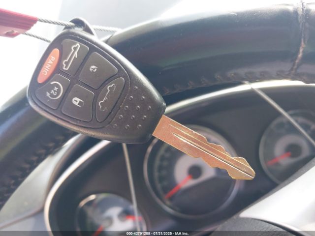 2013 CHRYSLER 200 1C3BCBFG2DN667231 Photo 10