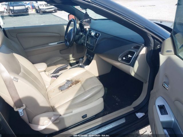 2013 CHRYSLER 200 1C3BCBFG2DN667231 Photo 4