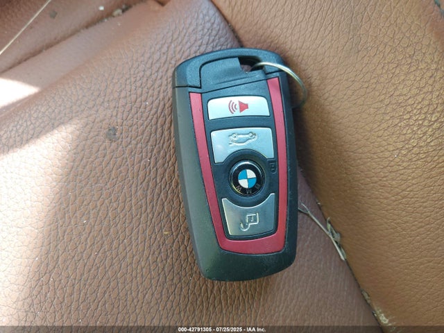 WBA8B9G53HNU49106 BMW 330I
