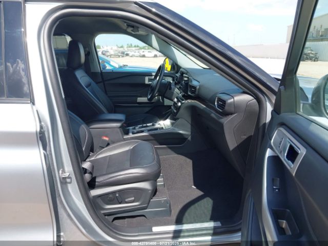 2023 FORD EXPLORER 1FMSK8FHXPGB22618 Photo 4