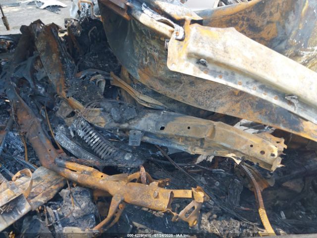 2011 BMW 335IS WBADX1C59BE570480 Photo 4