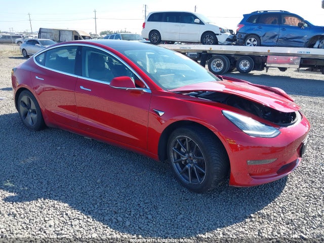 2018 TESLA MODEL 3 5YJ3E1EB3JF104712 Photo 0