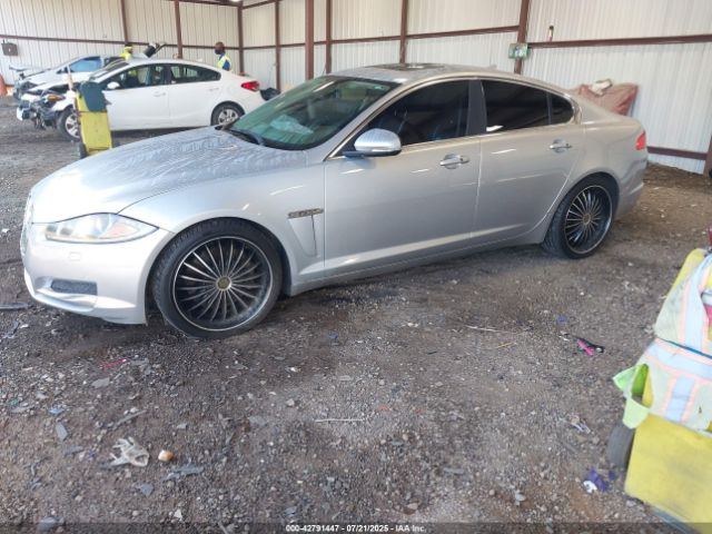 2015 JAGUAR XF SAJWA0F7XF8U61777 Photo 1