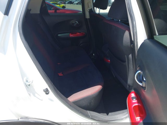 JN8AF5MR9HT700431 Nissan Juke