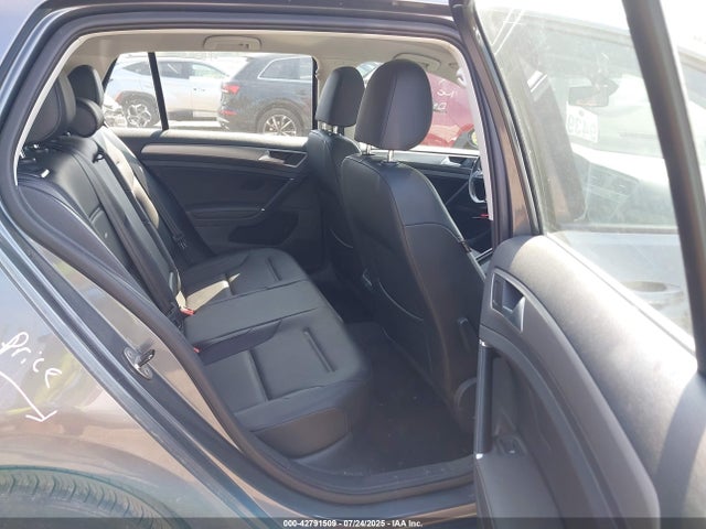 3VW217AU0GM025243 Volkswagen 1.8 tsi