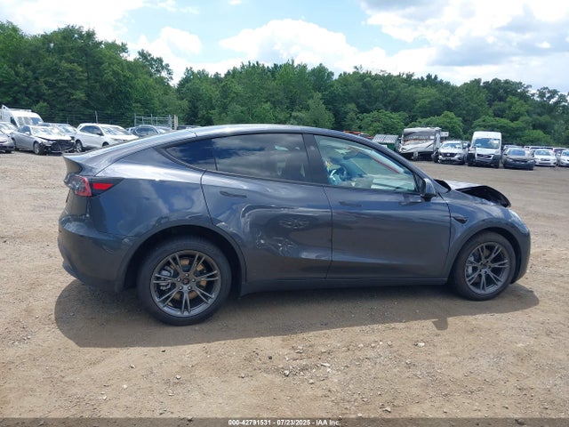 7SAYGDEE3SA361379 Tesla 2025
