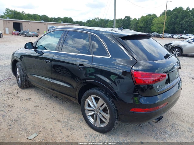 2017 AUDI Q3 WA1JCCFS6HR003931 Photo 2