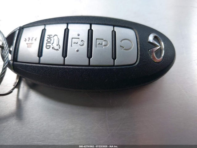 5N1AL0MM2EC523899 Infiniti 2014