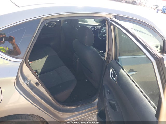 3N1AB7AP5EY305383 Nissan 2014