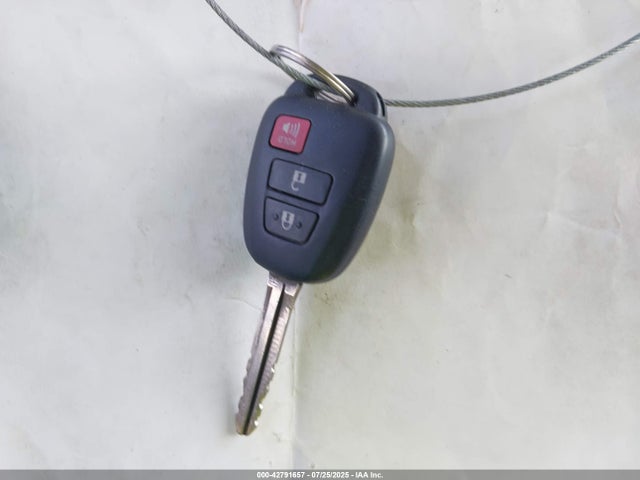 2017 TOYOTA RAV4 JTMWFREV8HJ127411 Photo 10