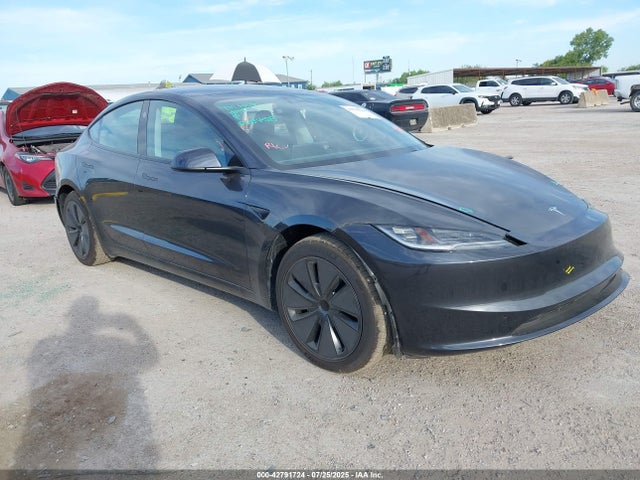 2025 TESLA MODEL 3 5YJ3E1EA5SF008458 Photo 0