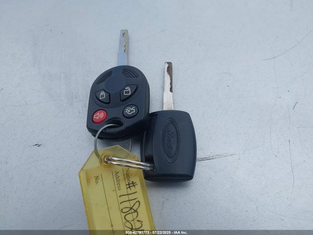 Ford 2016 2016 1FADP3E23GL322395 Image 11