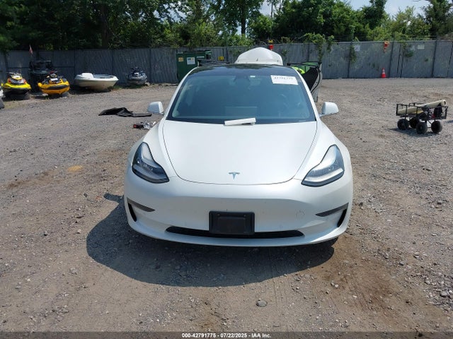 5YJ3E1EB6LF650486 Tesla MODEL 3