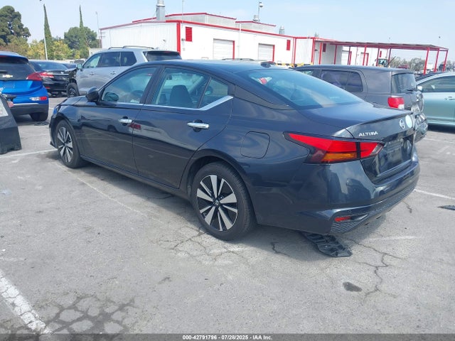 Продажа на аукционе авто 2021 Nissan Altima Sv Fwd, vin: 1N4BL4DVXMN365412, номер лота: 42791796