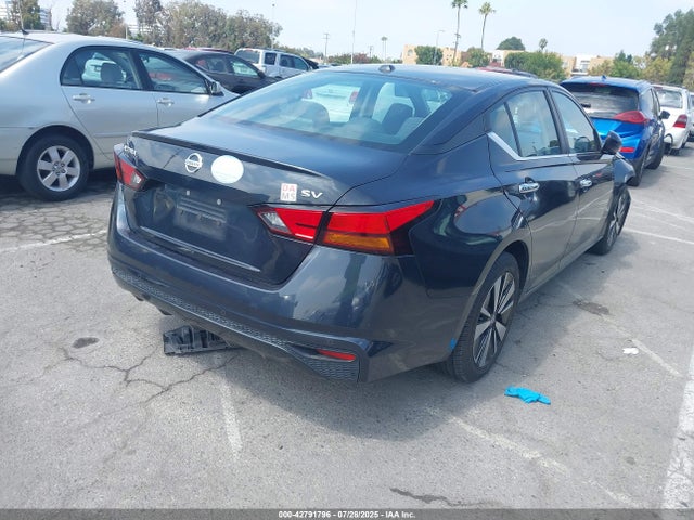 Auction sale of the 2021 Nissan Altima Sv Fwd, vin: 1N4BL4DVXMN365412, lot number: 42791796