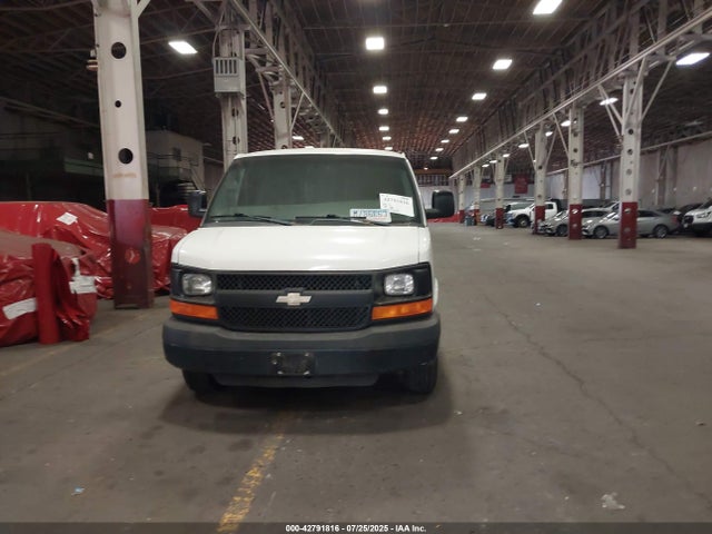 Chevrolet l20 2015 1GCWGFCF2F1235897 Image 12
