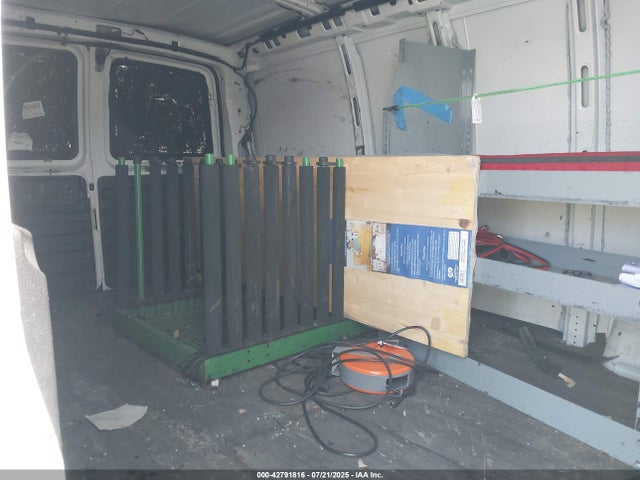 Chevrolet l20 2015 1GCWGFCF2F1235897 Image 8