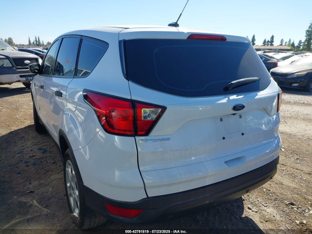 1FMCU0F75KUB62932 Ford 2.5l i-vct