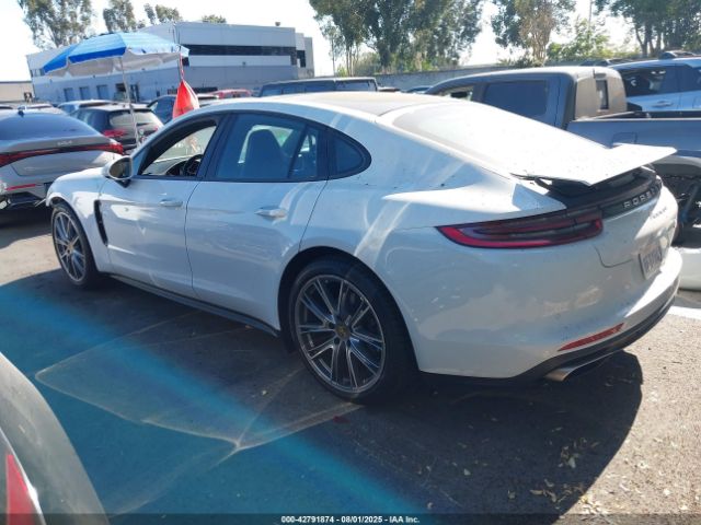 2018 PORSCHE PANAMERA WP0AA2A74JL103124 Photo 2