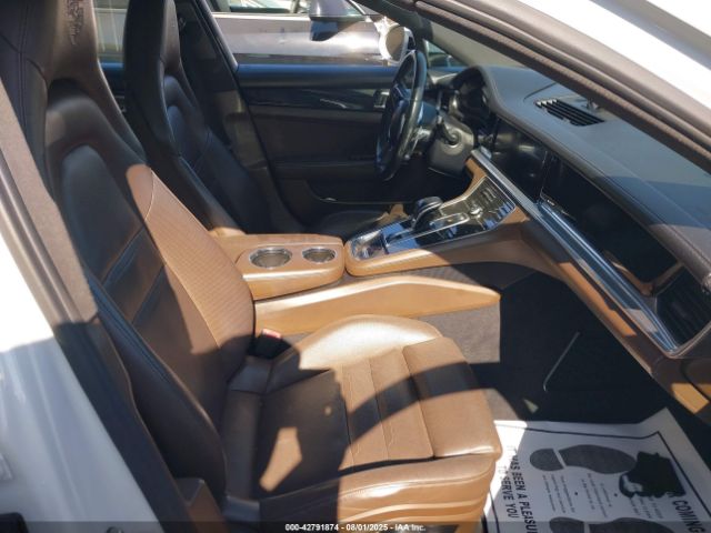 2018 PORSCHE PANAMERA WP0AA2A74JL103124 Photo 4