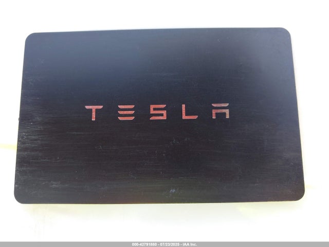 5YJ3E1EA3SF980351 Tesla MODEL 3