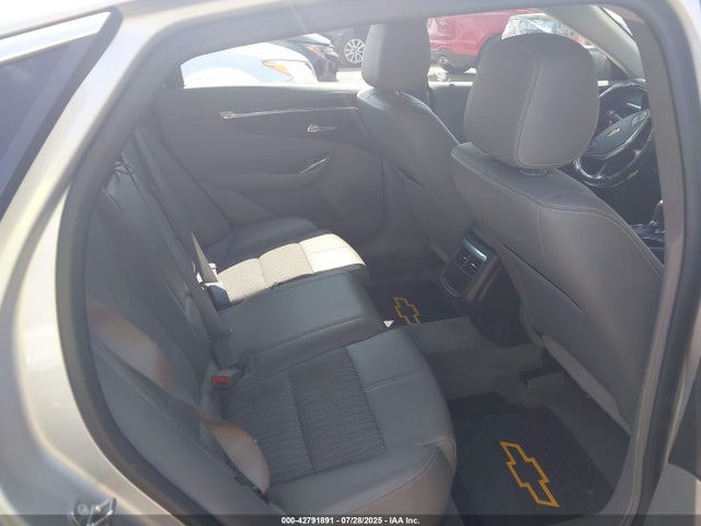 Chevrolet lkw 2015 2G1115SL0F9278524 Image 8