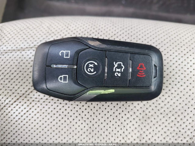 Lincoln MKZ 2014 3LN6L2LU8ER808191 Image 11
