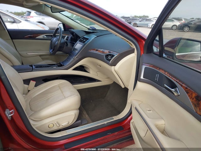 Lincoln MKZ 2014 3LN6L2LU8ER808191 Image 5