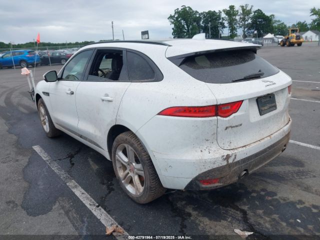 2018 JAGUAR F-PACE SADCL2FX6JA255823 Photo 2