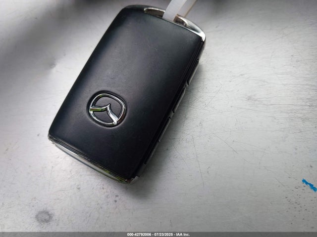 Mazda py 2022 3MVDMBDL7NM420346 Image 11