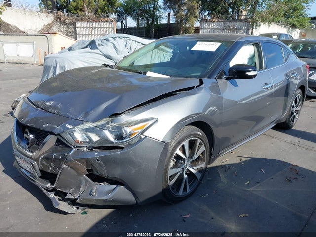 1N4AA6AP5JC383990 Nissan 2018