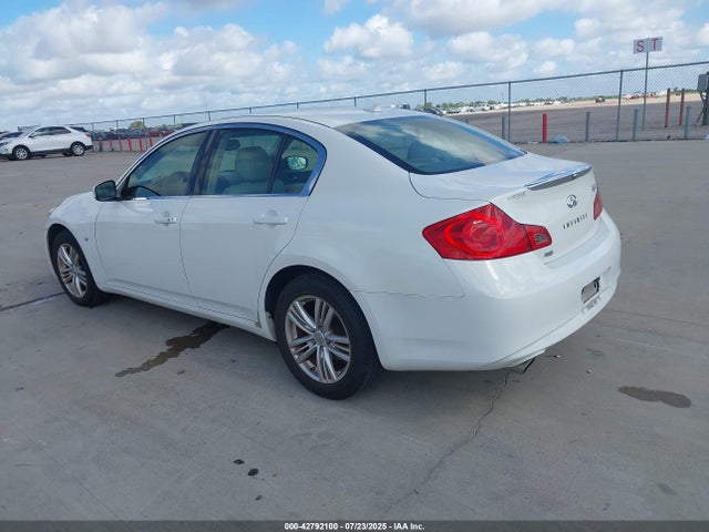 JN1CV6AR3FM524794 Infiniti 2015
