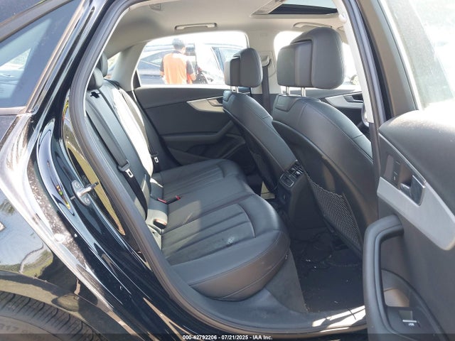 2017 AUDI A4 WAUANAF45HN030631 Photo 7