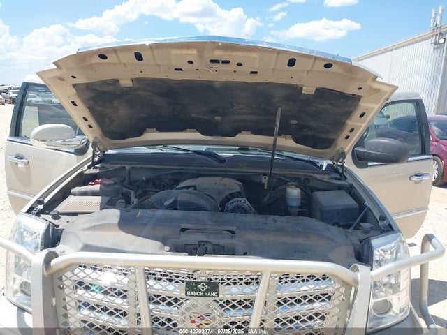 2011 CADILLAC ESCALADE ESV 1GYS3HEFXBR122966 Photo 9