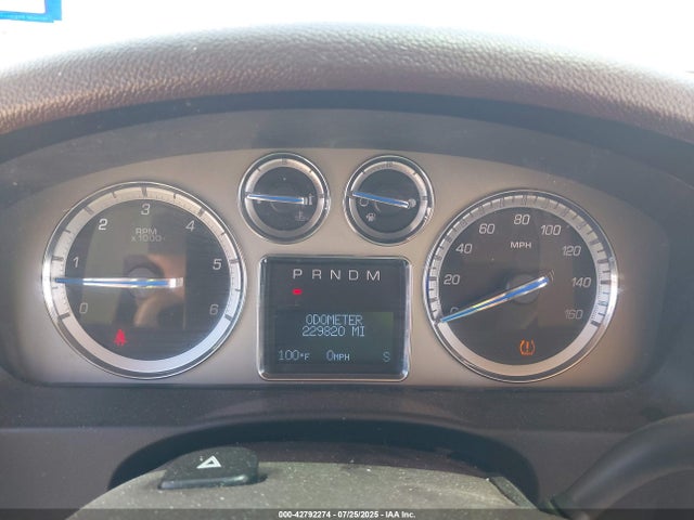 2011 CADILLAC ESCALADE ESV 1GYS3HEFXBR122966 Photo 6