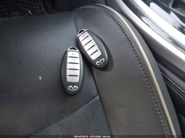 5N1DL0MM2HC559352 Infiniti 2017