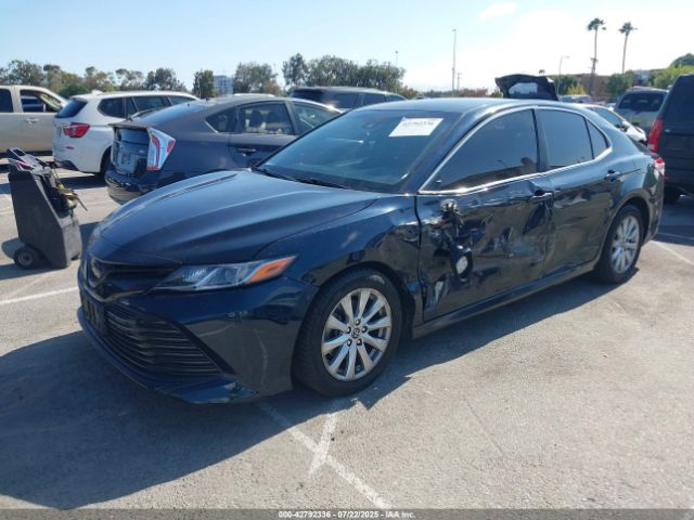 2018 TOYOTA CAMRY JTNB11HKXJ3048991 Photo 1