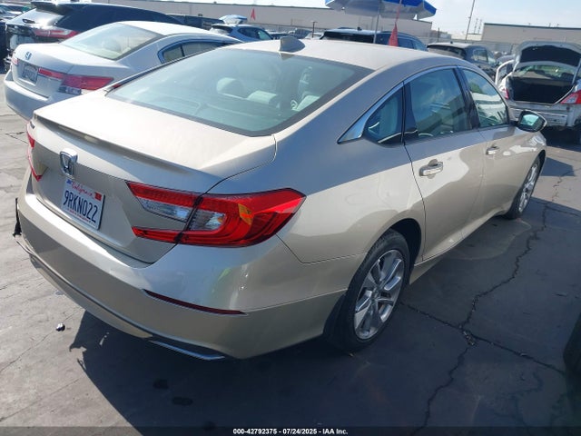 Honda l15be 2018 1HGCV1F13JA036637 Image 4