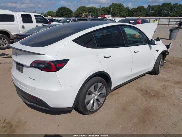 2022 TESLA MODEL Y 7SAYGDEEXNF353853 Photo 3