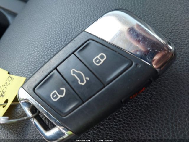 2019 VOLKSWAGEN ARTEON WVWBR7ANXKE008601 Photo 10