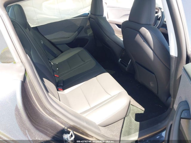 2025 TESLA MODEL 3 5YJ3E1EA8SF018305 Photo 7