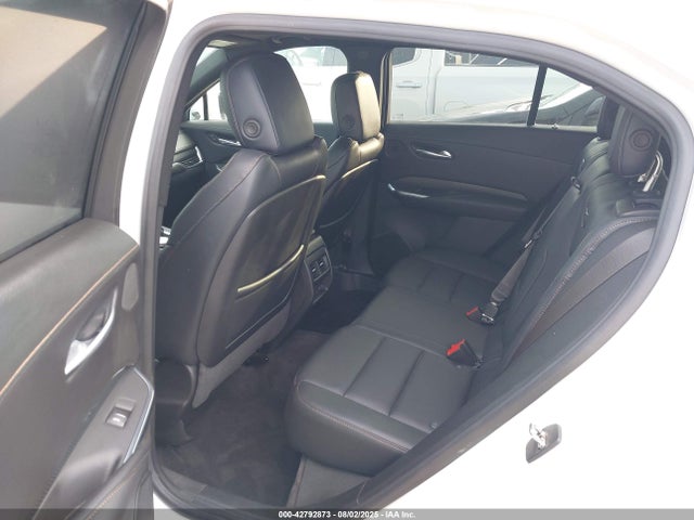 2023 CADILLAC XT4 1GYFZER48PF224475 Photo 7