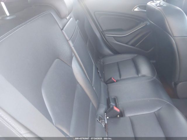 2017 MERCEDES-BENZ GLA 250 WDCTG4GB8HJ293766 Photo 7