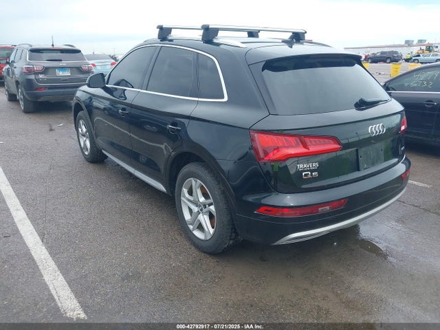 2019 AUDI Q5 WA1ANAFY7K2121019 Photo 2