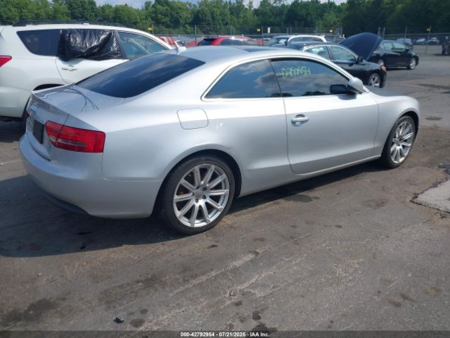 2011 AUDI A5 WAULFAFRXBA086774 Photo 3