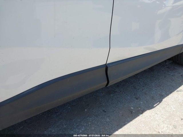 JM3KE2CYXG0677310 Mazda py