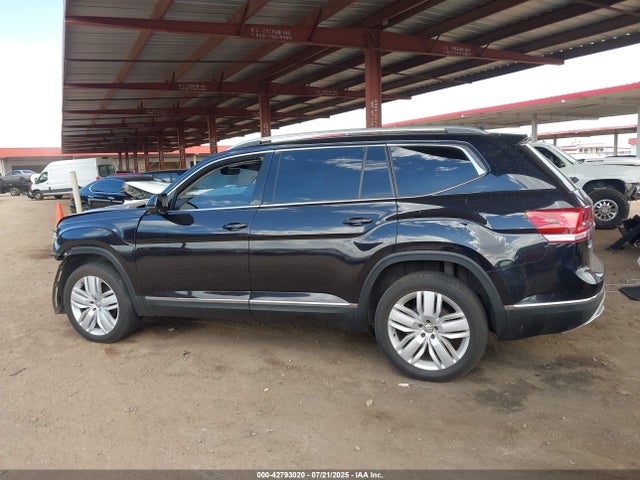 Volkswagen fsi 2018 1V2NR2CA5JC540213 Image 14