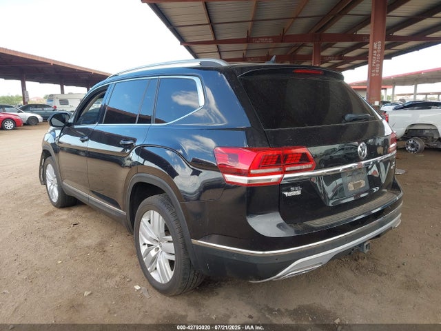 Volkswagen fsi 2018 1V2NR2CA5JC540213 Image 3