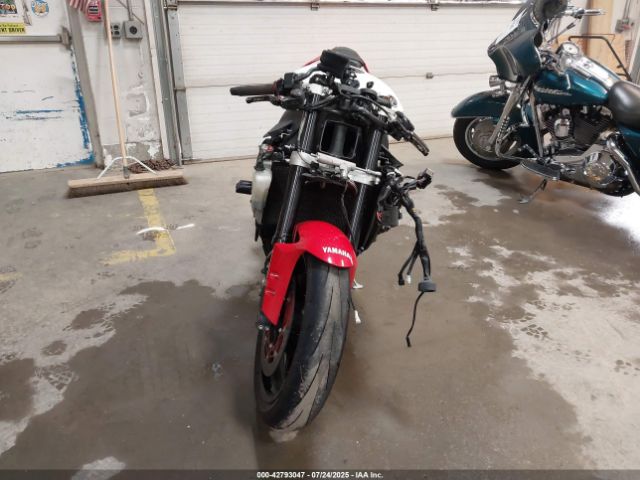 2016 YAMAHA YZFR1S JYARN42E3GA001247 Photo 4